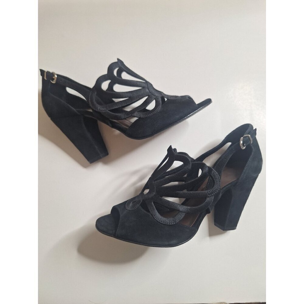 💙 Vintage - Made in Brazil Heels